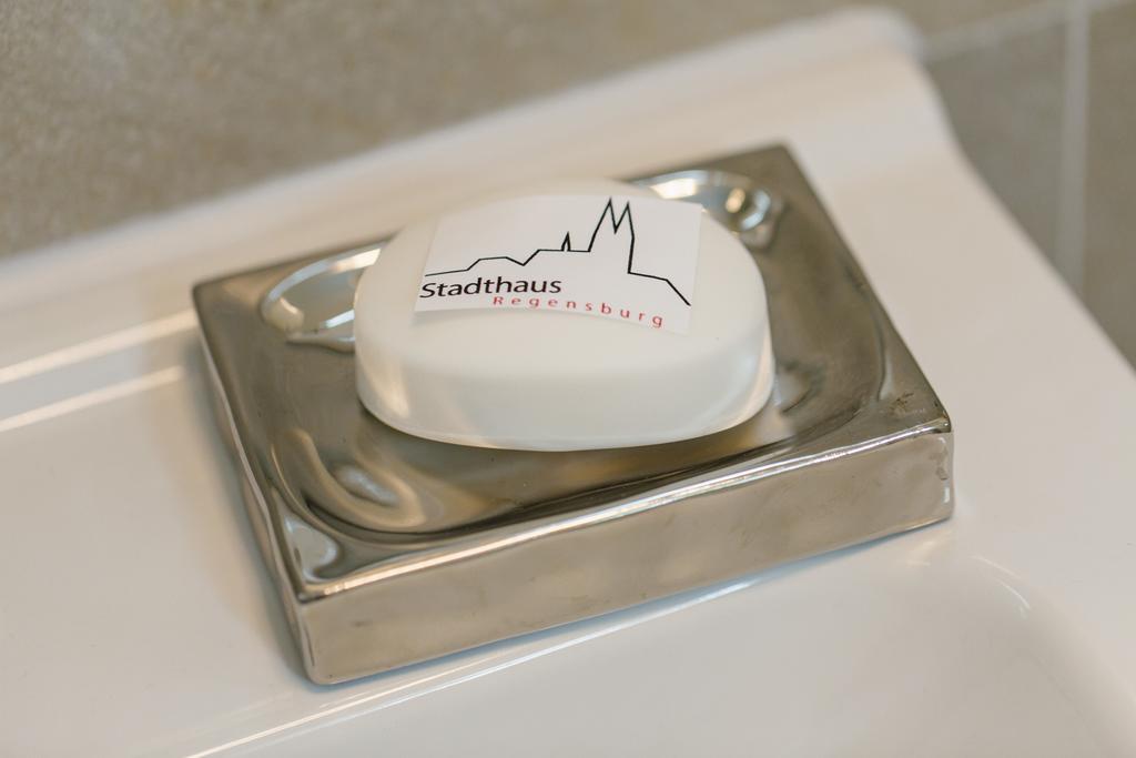 Stadthaus เรเกนส์บวร์ก ภายนอก รูปภาพ